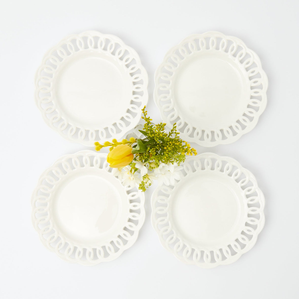 White Lace Starter Plates (Set of 4)