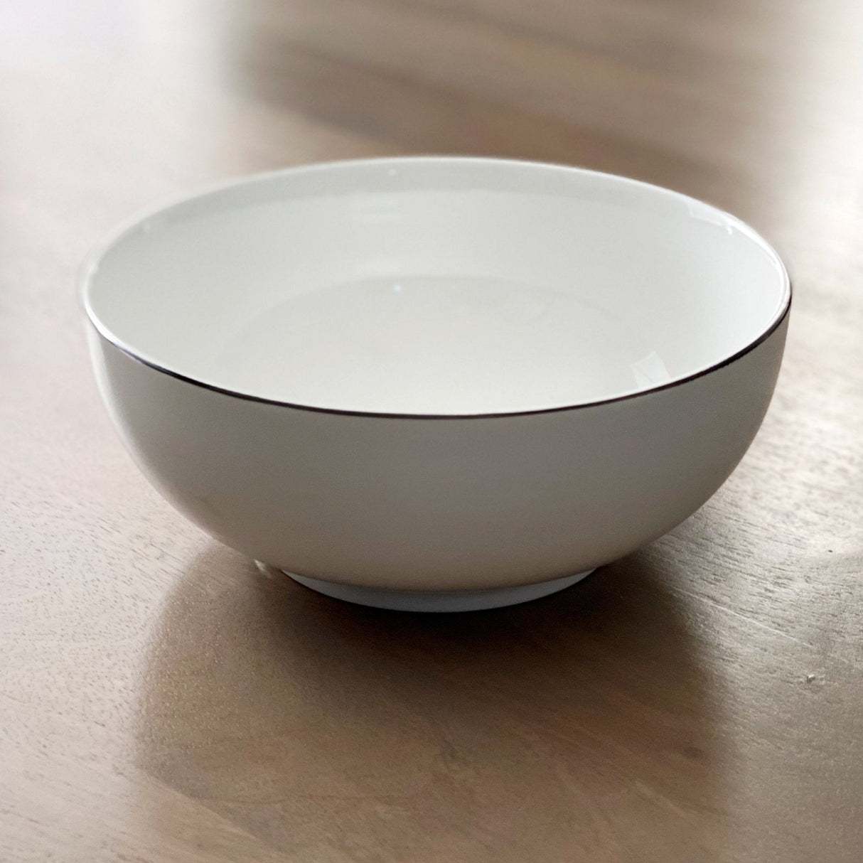 Cameron Black Rim Serving Bowl