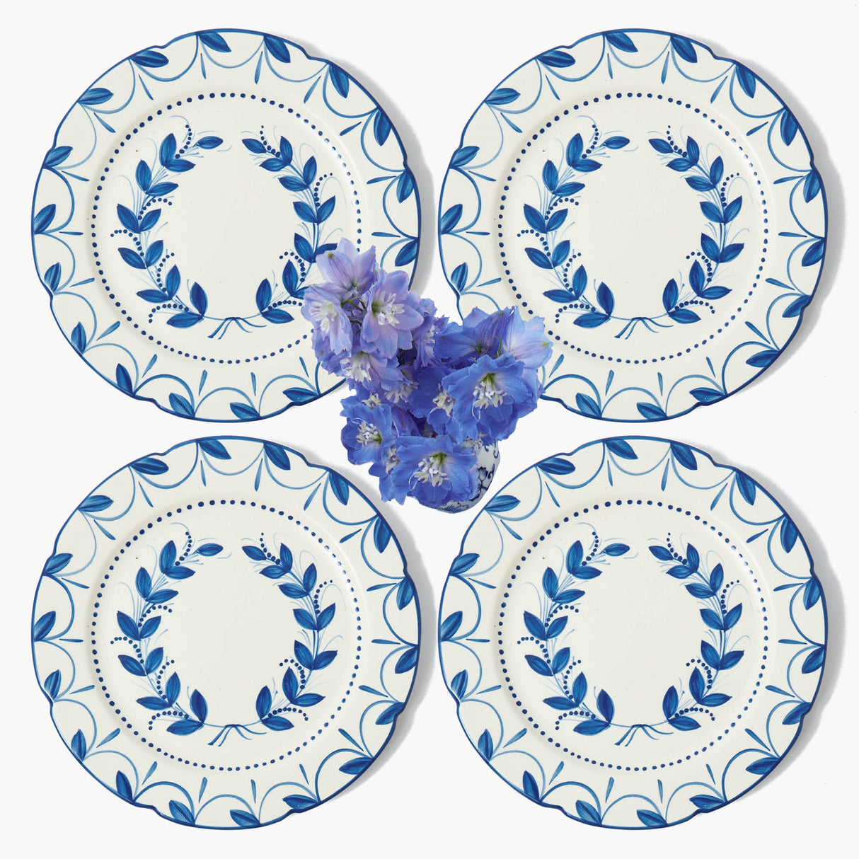 Elizabeth Blue Garland Dinner Plates (Set of 4)