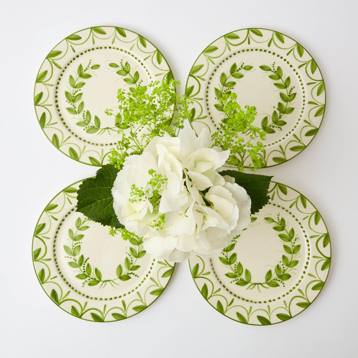 Green Garland Starter Plates (Set of 4)