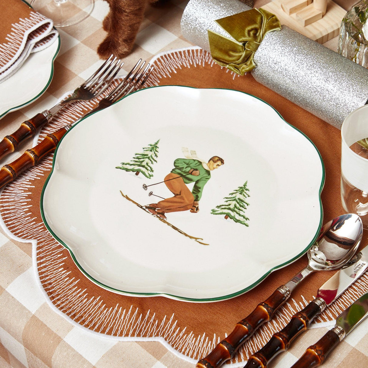 Heidi & Hans Skier Dinner Plate  (Set of 4)