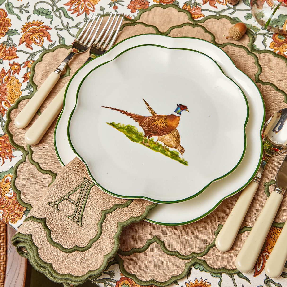 Scalloped Pheasant Dinner & Starter Plates (Set of 8)