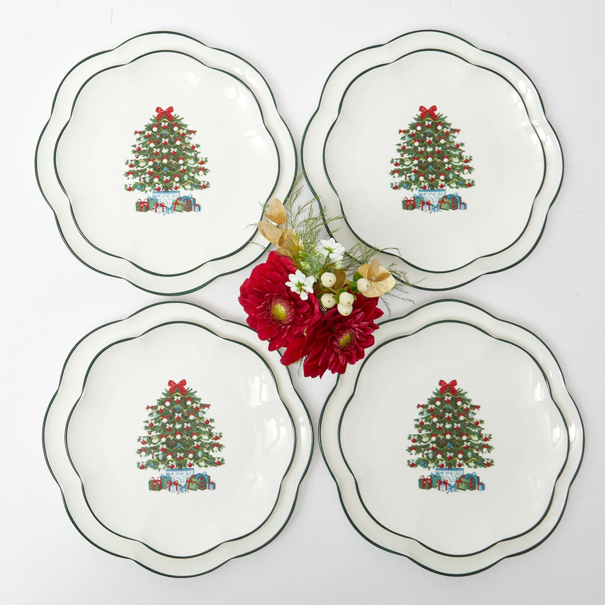 Mrs. Alice Christmas Tree Dinner & Starter Plates (Set of 8)