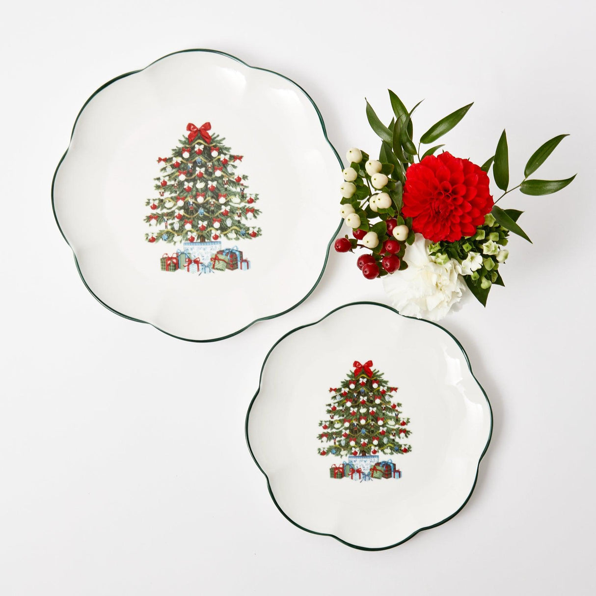 Mrs. Alice Christmas Tree Dinner Plate (Set of 4)