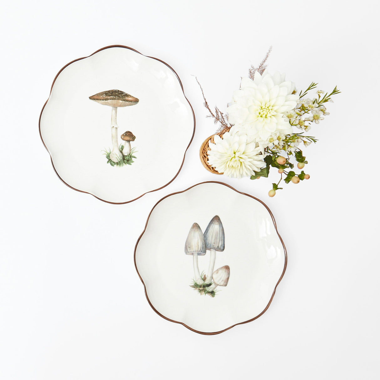 Scalloped Mushroom Starter Plates (Set of 4)