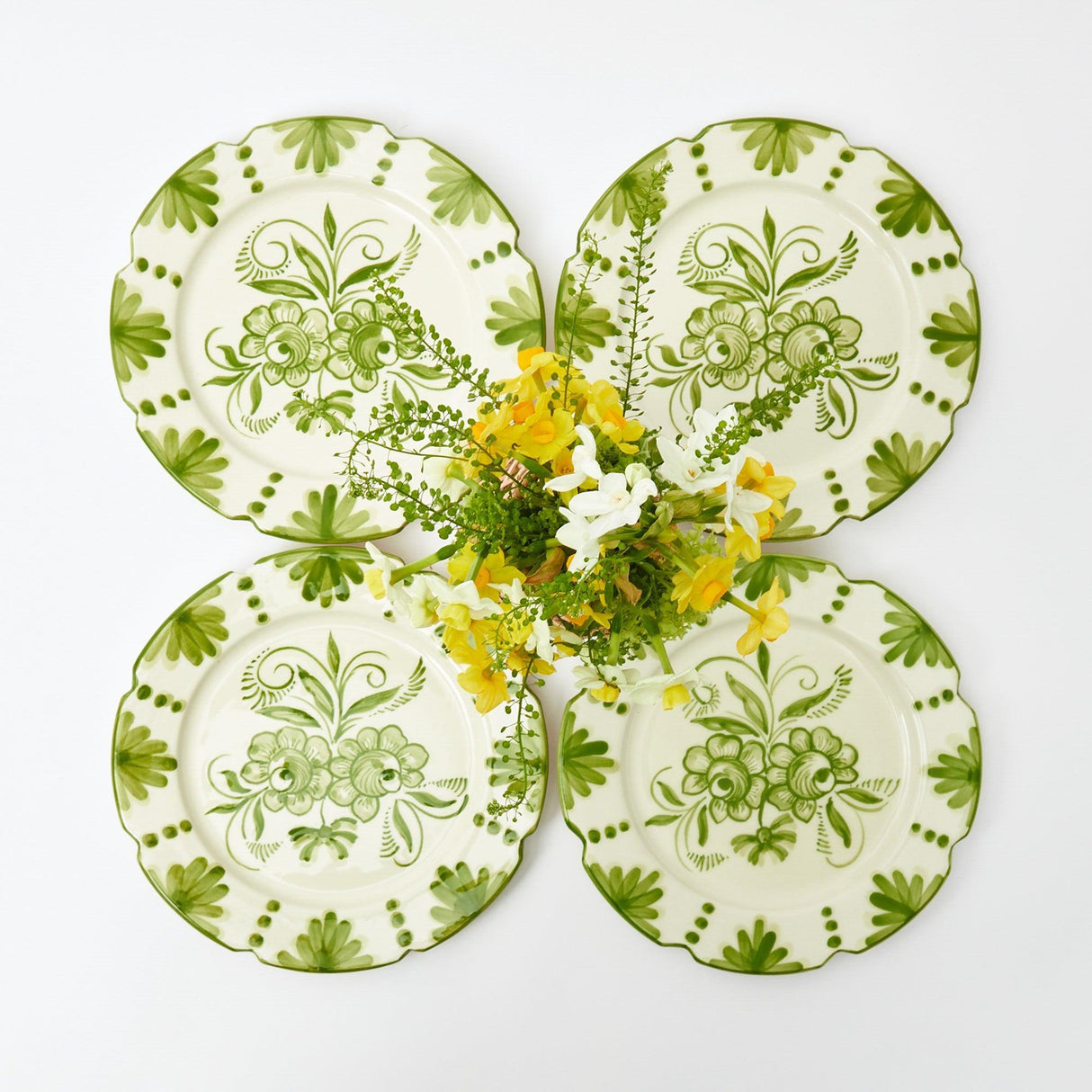 Seville Green Gardênia Starter Plates (Set of 4)